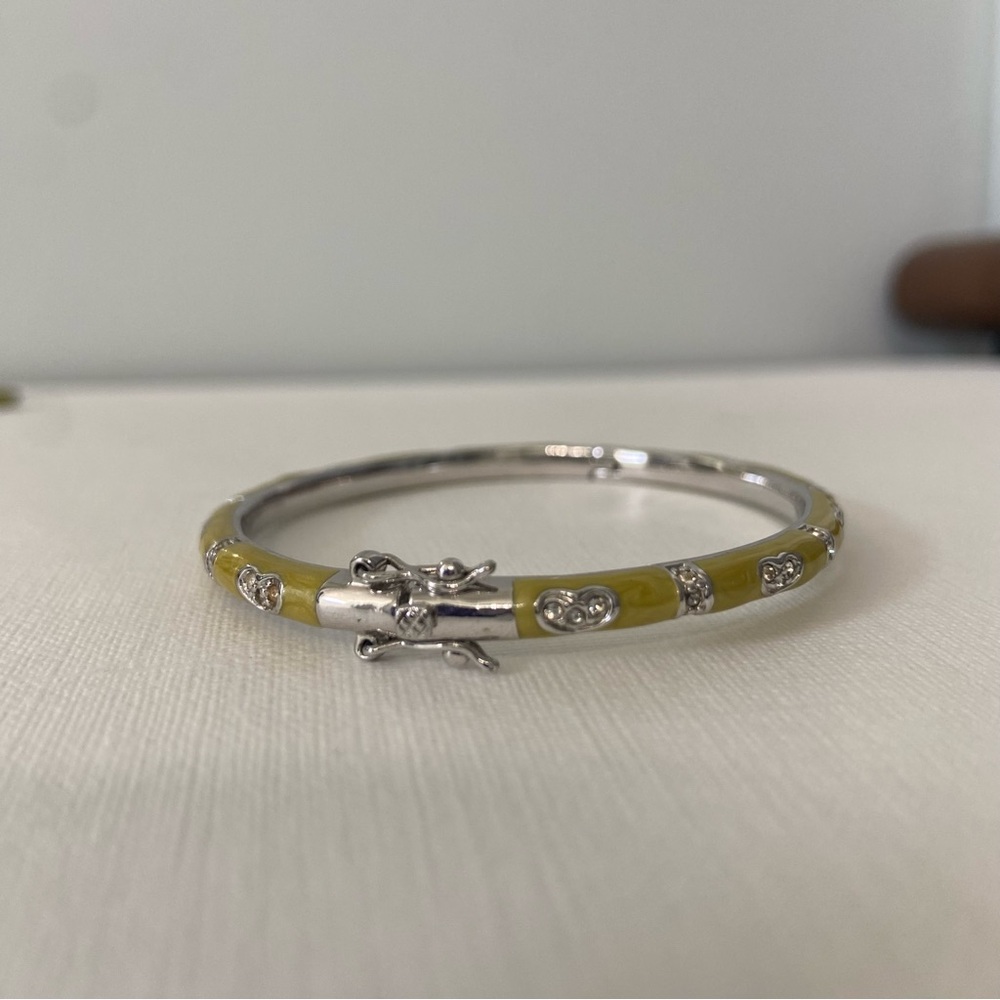 BANGLE Bracelet Enamel with Hearts Crystals Design - Picture 4 of 7